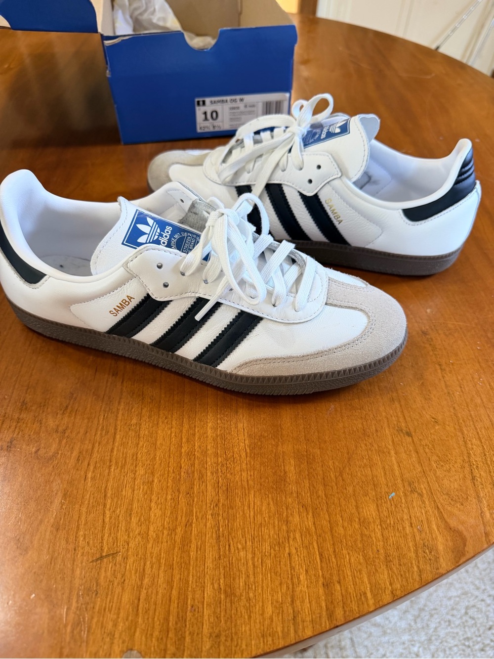 Adidas Samba Woman's Sneakers - White with Black Stripes